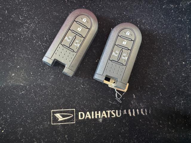 トールカスタムＧ　ＳＡII平成２９年式　純正フルセグナビ　ＥＴＣ　ドラレコ　衝突低減ブレーキ（福岡県）の中古車