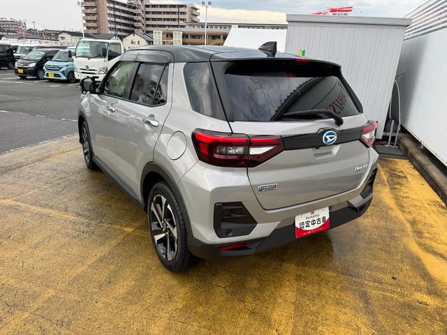 ロッキープレミアムＧ　ＨＥＶ令和４年式　純正フルセグナビ　ＥＴＣ　ドラレコ　衝突低減ブレーキ（福岡県）の中古車
