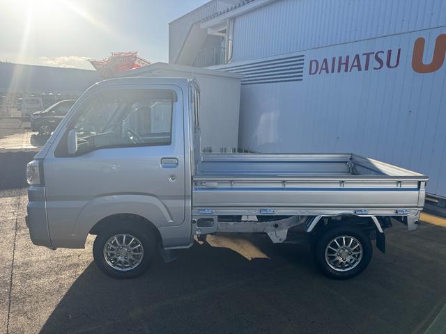 ハイゼットトラックエクストラＳＡIIIｔＣＤチューナー　衝突低減ブレーキ　パワーウィンドウ　４ＷＤ　４ＡＴ　オートマチック車　アルミホイール付（福岡県）の中古車