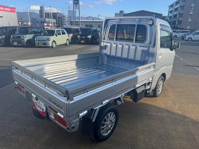 ハイゼットトラックエクストラＳＡIIIｔＣＤチューナー　衝突低減ブレーキ　パワーウィンドウ　４ＷＤ　４ＡＴ　オートマチック車　アルミホイール付（福岡県）の中古車
