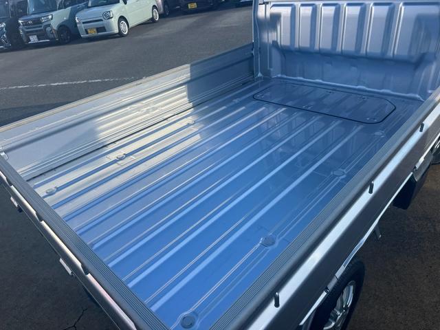 ハイゼットトラックエクストラＳＡIIIｔＣＤチューナー　衝突低減ブレーキ　パワーウィンドウ　４ＷＤ　４ＡＴ　オートマチック車　アルミホイール付（福岡県）の中古車