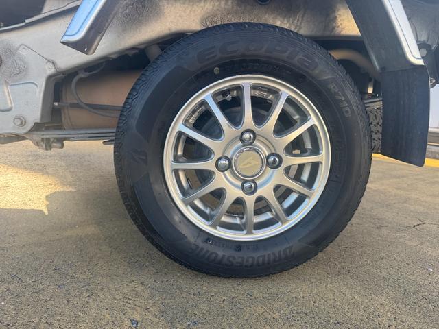 ハイゼットトラックエクストラＳＡIIIｔＣＤチューナー　衝突低減ブレーキ　パワーウィンドウ　４ＷＤ　４ＡＴ　オートマチック車　アルミホイール付（福岡県）の中古車