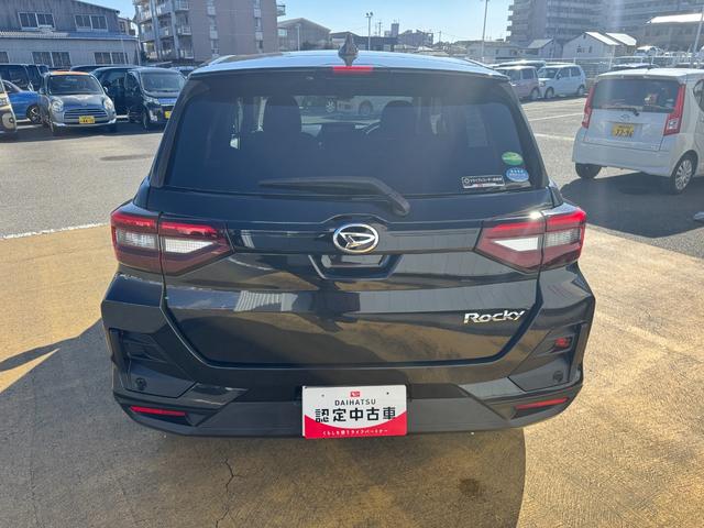 ロッキーＧ純正フルセグナビ　Ｂｌｕｅｔｏｏｔｈ　前後方ドラレコ　ＥＴＣ　パノラマモニター　衝突低減ブレーキ　令和３年式　クルーズコントロール（福岡県）の中古車