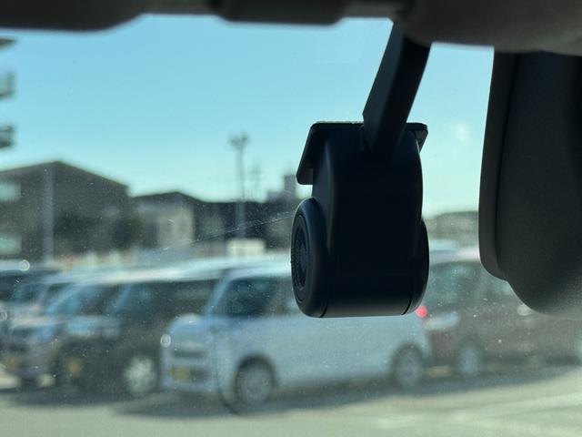 ロッキーＧ純正フルセグナビ　Ｂｌｕｅｔｏｏｔｈ　前後方ドラレコ　ＥＴＣ　パノラマモニター　衝突低減ブレーキ　令和３年式　クルーズコントロール（福岡県）の中古車