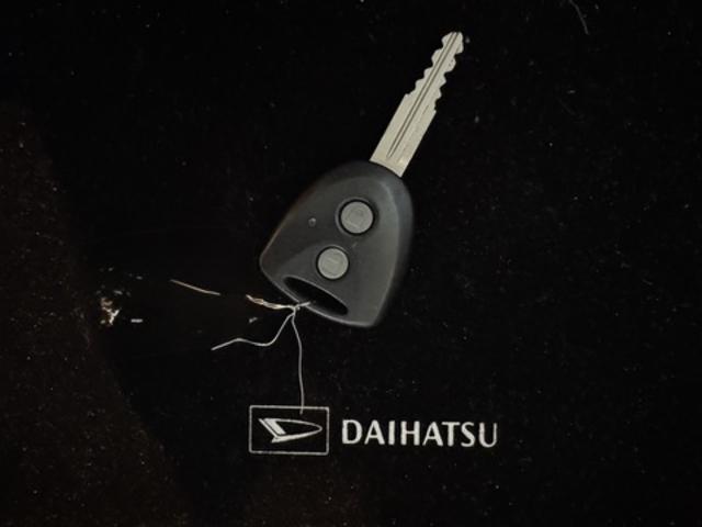 ミラココアココアＬフルセグナビ　ＥＴＣ　ＣＤ　ＤＶＤ（福岡県）の中古車