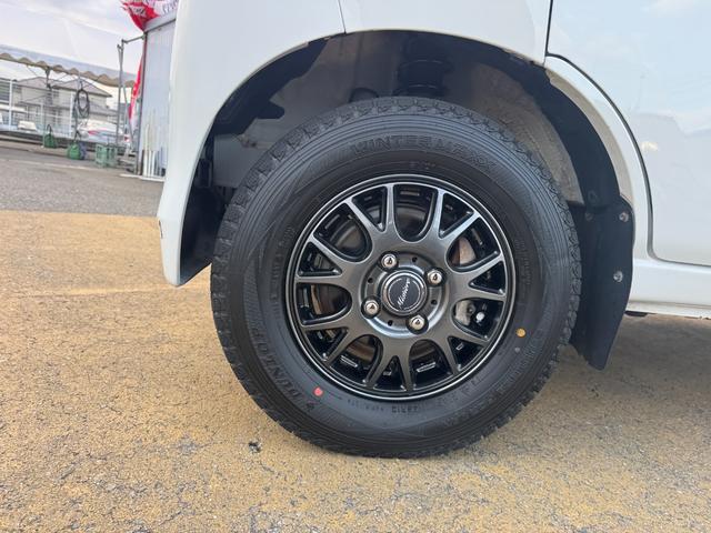 ハイゼットカーゴスペシャル社外ワンセグナビ　Ｂカメラ　５ＭＴ車　スタッドレスタイヤ　平成２９年式（福岡県）の中古車