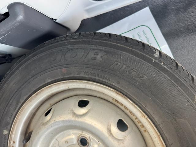 ハイゼットカーゴスペシャル社外ワンセグナビ　Ｂカメラ　５ＭＴ車　スタッドレスタイヤ　平成２９年式（福岡県）の中古車