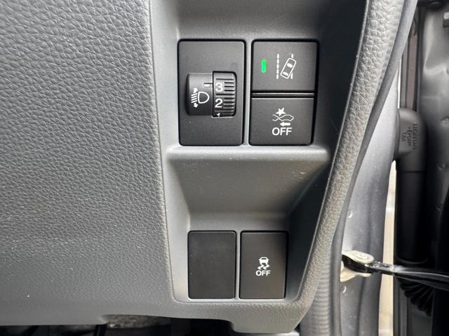 Ｎ−ＶＡＮＧ新車保証継承付　ＣＤチューナー　ルーフキャリア　５ＭＴ　衝突低減ブレーキ（福岡県）の中古車