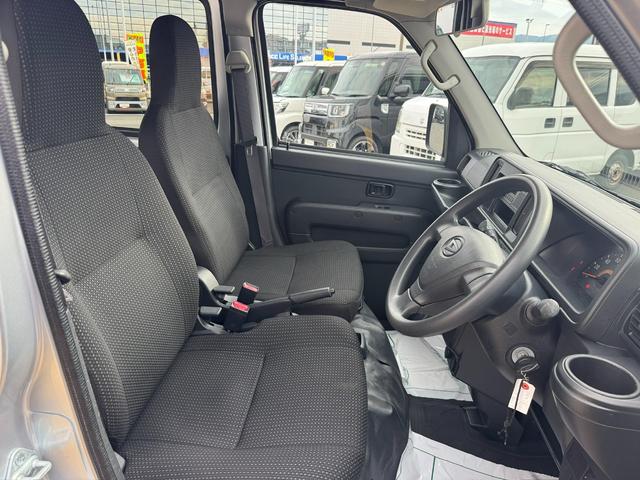 ハイゼットカーゴＤＸ弊社デモカーＵＰ車　１ｄｉｎラジオ（福岡県）の中古車