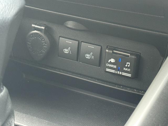 ロッキープレミアムＧ　ＨＥＶ純正フルセグナビ　ＥＴＣ　ドラレコ　パノラマモニター　Ｂｌｕｅｔｏｏｔｈ　ホイールロックナット　新車保証継承付（福岡県）の中古車