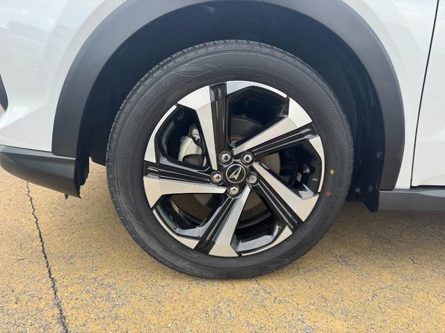 ロッキープレミアムＧ　ＨＥＶ純正フルセグナビ　ＥＴＣ　ドラレコ　パノラマモニター　Ｂｌｕｅｔｏｏｔｈ　ホイールロックナット　新車保証継承付（福岡県）の中古車