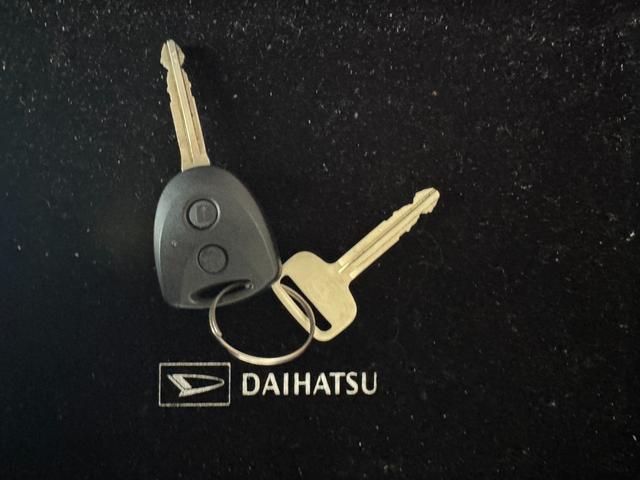 ハイゼットカーゴＤＸ弊社デモカーＵＰ車　１ｄｉｎラジオ　衝突低減ブレーキ（福岡県）の中古車