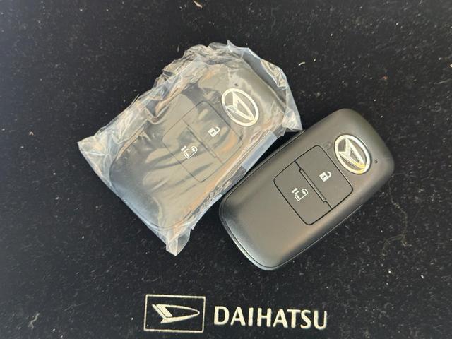 タントＸ弊社デモカーＵＰ車　新車保証継承付　オーディオレス　バックカメラ付車（福岡県）の中古車