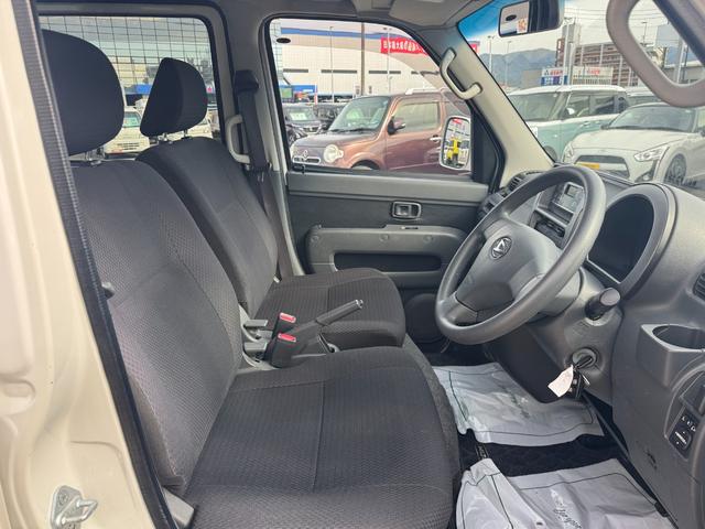 ハイゼットカーゴクルーズリミテッド５ＭＴ　マニュアル車　ＥＴＣ　キーフリー（福岡県）の中古車