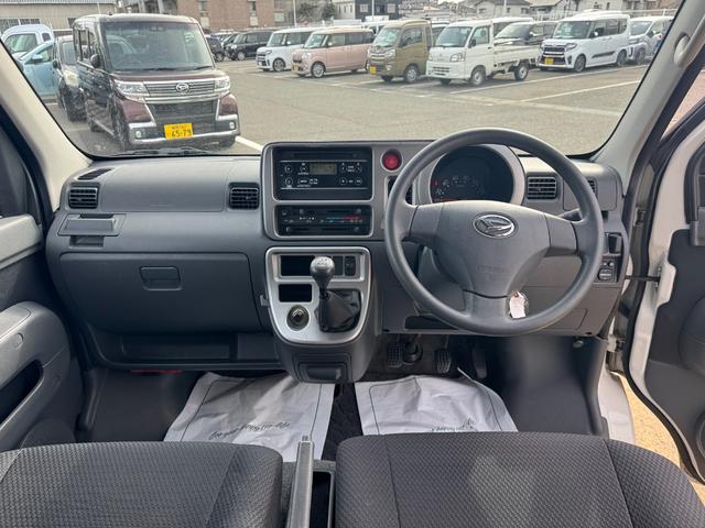 ハイゼットカーゴクルーズリミテッド５ＭＴ　マニュアル車　ＥＴＣ　キーフリー（福岡県）の中古車