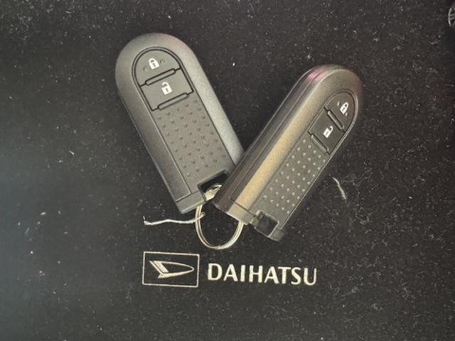 ムーヴカスタム　Ｘ　ＶＳ　ＳＡIII新車保証継承付　オーディオレス　パノラマモニター付（福岡県）の中古車