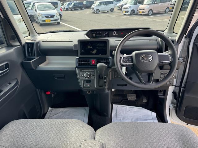 タントＸ弊社デモカーＵＰ車　オーディオレス車　バックカメラ付　新車保証継承付（福岡県）の中古車