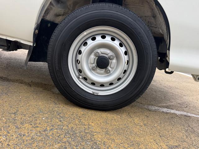 ハイゼットトラックエアコン・パワステ スペシャルマニュアル車 4WD 5MT(福岡県)の中古車