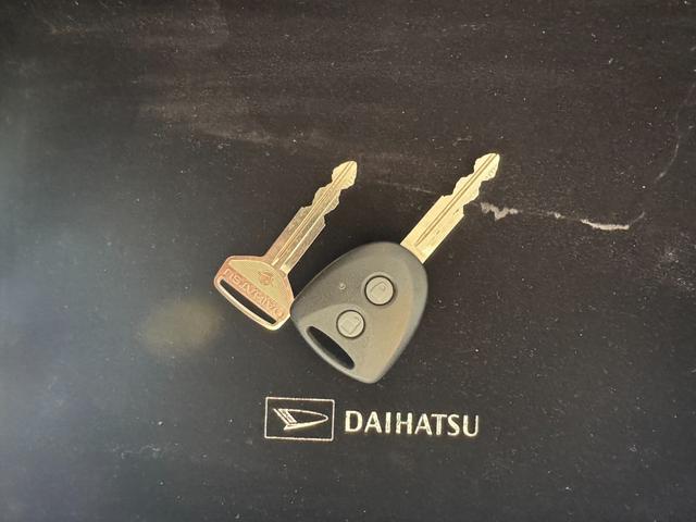 ミラココアココアＬ純正ＣＤチューナー（福岡県）の中古車