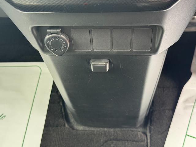 トールＧ純正フルセグナビ　ドラレコ　バックモニター（福岡県）の中古車