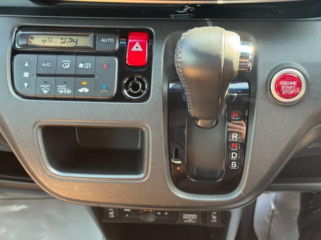 Ｎ−ＯＮＥプレミアムツアラーＳＳネオクラシックレーサーパッケジ純正フルセグナビ　ＥＴＣ　　バックモニター（福岡県）の中古車