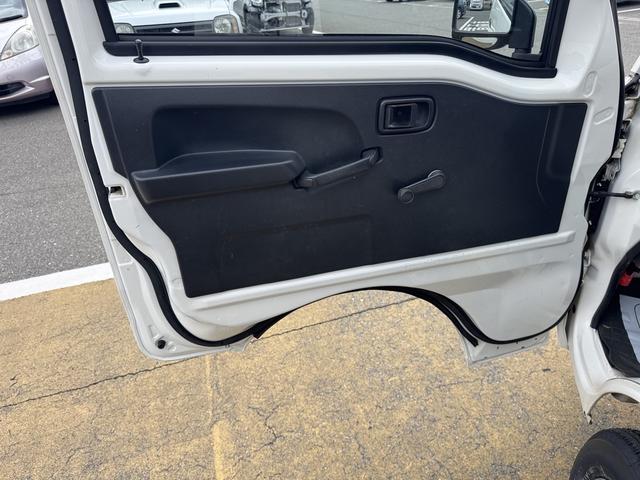 ハイゼットトラックスタンダード衝突低減ブレーキ　４ＷＤ　５速マニュアル車（福岡県）の中古車