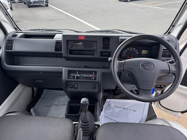 ハイゼットトラックスタンダード衝突低減ブレーキ　４ＷＤ　５速マニュアル車（福岡県）の中古車