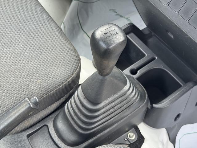 ハイゼットトラックスタンダード衝突低減ブレーキ　４ＷＤ　５速マニュアル車（福岡県）の中古車