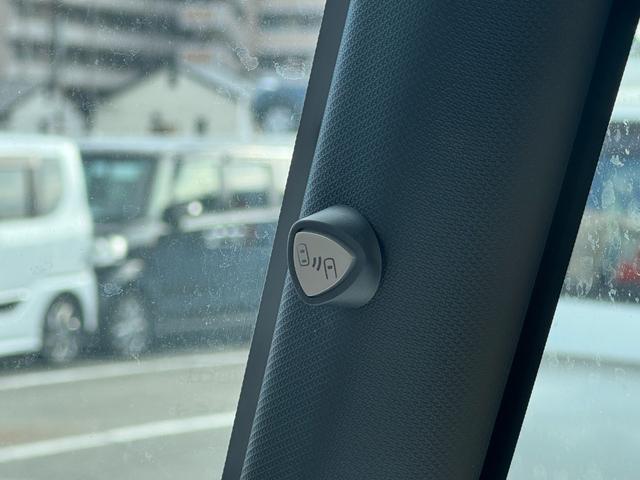 タントカスタムＸスタイルセレクション純正フルセグナビ　ドラレコ　パノラマモニター（福岡県）の中古車