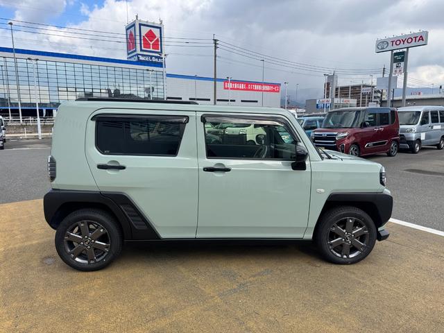 タフトＧ　ダーククロムベンチャー純正フルセグナビ　ＥＴＣ　ドラレコ　パノラマモニター（福岡県）の中古車