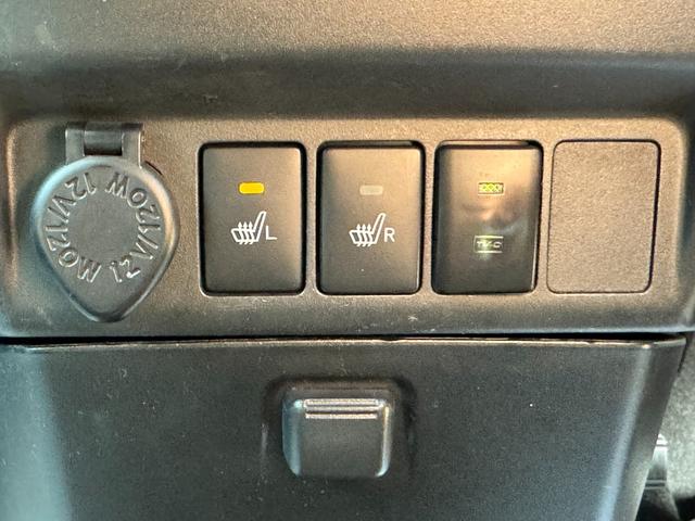 トールＧ純正フルセグナビ　ＥＴＣ　ドラレコ　パノラマモニター（福岡県）の中古車