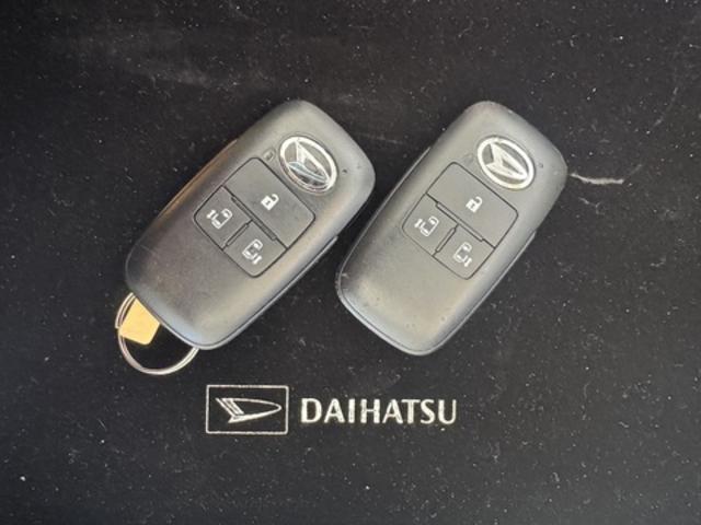 トールＧ純正フルセグナビ　ＥＴＣ　ドラレコ　パノラマモニター（福岡県）の中古車