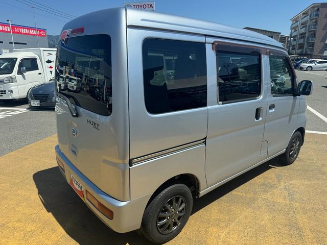 ハイゼットカーゴクルーズ４ＷＤ　オートマチック車　社外アルミホイール　　ＣＤチューナー（福岡県）の中古車