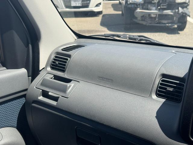 ハイゼットカーゴクルーズ４ＷＤ　オートマチック車　社外アルミホイール　　ＣＤチューナー（福岡県）の中古車