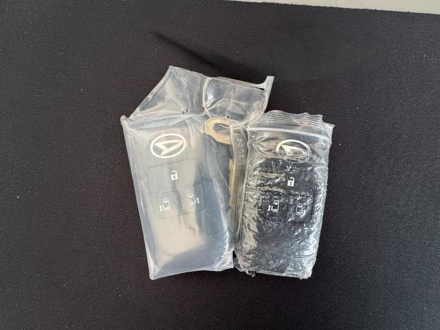 ムーヴＲＳ新車保証継承付　オーディオレス　バックカメラ付　デモカーＵＰ車（福岡県）の中古車