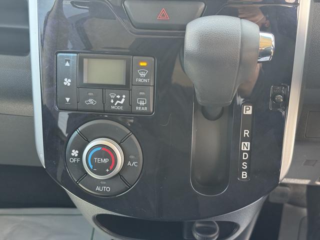 タントカスタムX トップエディションSAIIIフルセグナビ ETC バックモニター(福岡県)の中古車