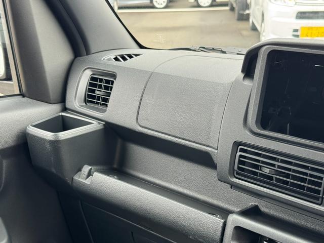 ハイゼットカーゴスペシャル新車保証継承付　オーディオレス（福岡県）の中古車