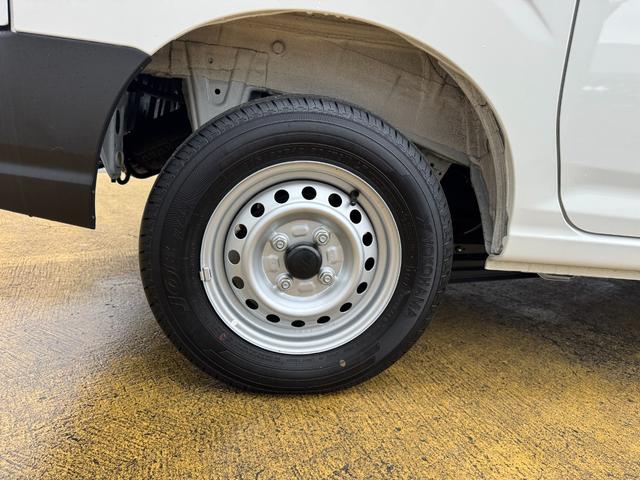 ハイゼットカーゴスペシャル新車保証継承付　オーディオレス（福岡県）の中古車