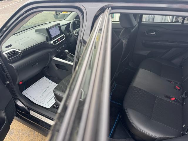 ロッキープレミアムＧ　ＨＥＶ純正フルセグナビ　ドラレコ　バックモニター（福岡県）の中古車