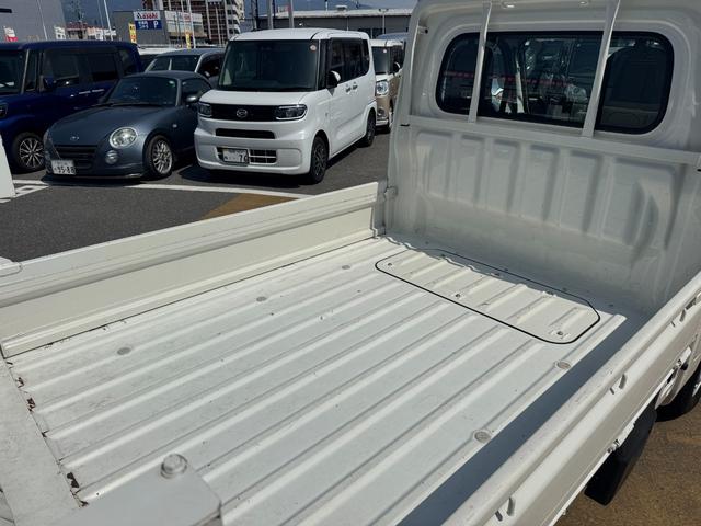 ハイゼットトラックスイチョクテールリフト１ｄｉｎラジオ　喫煙車　ドラレコ車両の詳細や状態に付きましてはスタッフまでお気軽にお問い合わせください。（福岡県）の中古車