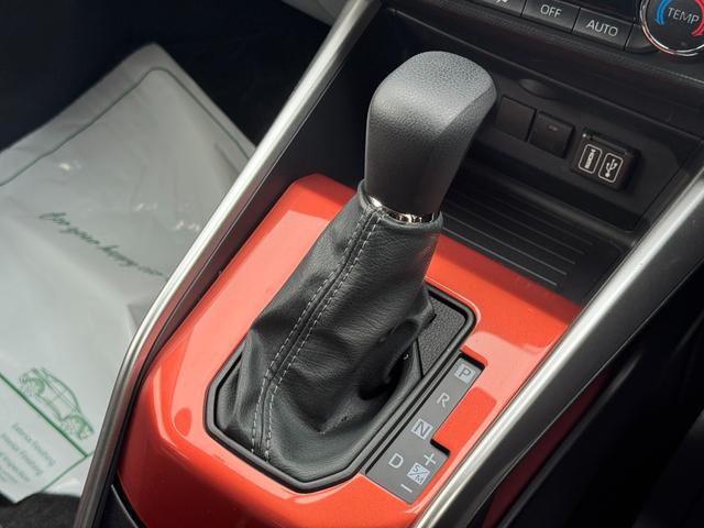 ロッキーXディスプレイオーディオ 地デジTV 全方位カメラ Bluetooth スマートキー ETC 前後ドライブレコーダー クルーズコントロール オートライト LEDヘッドライト 純正アルミホイール(福岡県)の中古車