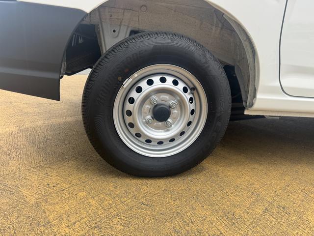 ハイゼットカーゴDX弊社デモカーUP車 新車保証継承付 両側スライドドア 衝突軽減ブレーキ オートマチックハイビーム 横滑り防止装置 アイドリングストップ(福岡県)の中古車