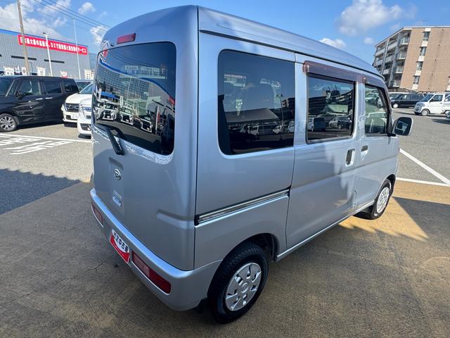 ハイゼットカーゴクルーズ1dinラジオ 両側スライドドア キーレス 4WD(福岡県)の中古車
