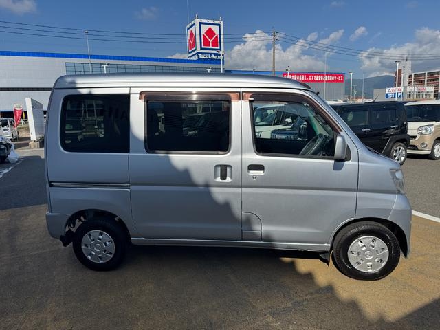 ハイゼットカーゴクルーズ1dinラジオ 両側スライドドア キーレス 4WD(福岡県)の中古車