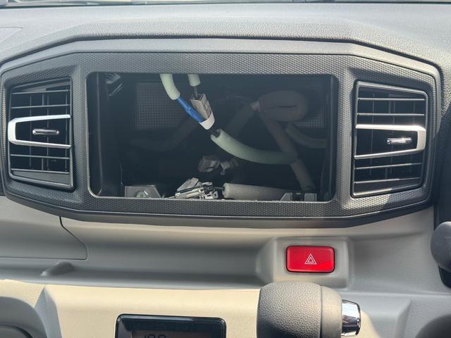 ミライースＧ　ＳＡIII弊社デモカーＵＰ車　新車保証継承付　オーディオレス　バックカメラ付　　スマートキー　ＬＥＤヘッドライト　衝突軽減ブレーキ　横滑り防止装置　アイドリングストップ　クリアランスソナー　純正アルミホイール（福岡県）の中古車