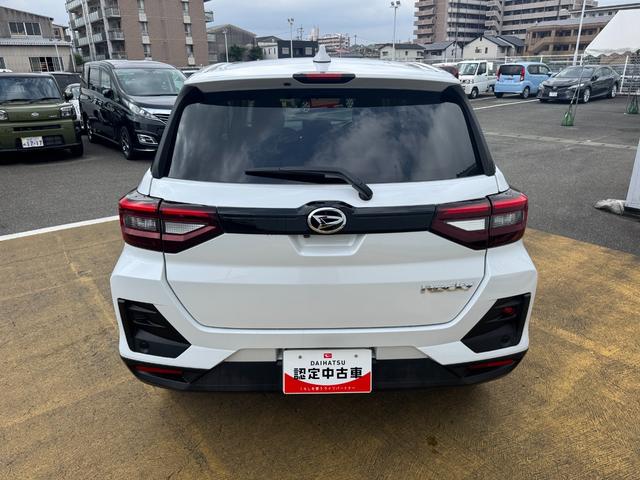 ロッキープレミアムＧディスプレイオーディオ　バックカメラ　Ｂｌｕｅｔｏｏｔｈ　前後ドライブレコーダー　　クルーズコントロール　ＬＥＤヘッドライト　衝突軽減ブレーキ　横滑り防止装置　クリアランスソナー　純正アルミホイール（福岡県）の中古車