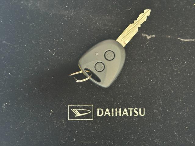 ミライースＸ　ＳＡIII弊社デモカーＵＰ車　新車保証継承付　オーディオレス　オートライト　ＬＥＤヘッドライト　衝突軽減ブレーキ　オートマチックハイビーム　横滑り防止装置　アイドリングストップ　クリアランスソナー（福岡県）の中古車