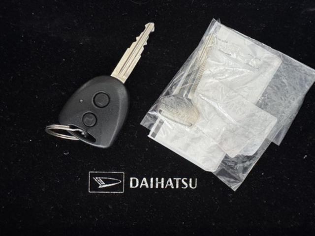 ミライースＸ　ＳＡIIIＣＤチューナー　前後ドライブレコーダー　　衝突軽減ブレーキ　横滑り防止装置　アイドリングストップ　クリアランスソナー（福岡県）の中古車