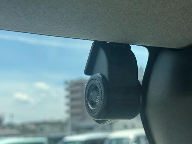 タントＸナビ地デジＴＶ　バックカメラ　Ｂｌｕｅｔｏｏｔｈ　スマートキー　前後ドライブレコーダー　片側電動スライドドア　衝突軽減ブレーキ　横滑り防止装置　アイドリングストップ　クリアランスソナー（福岡県）の中古車