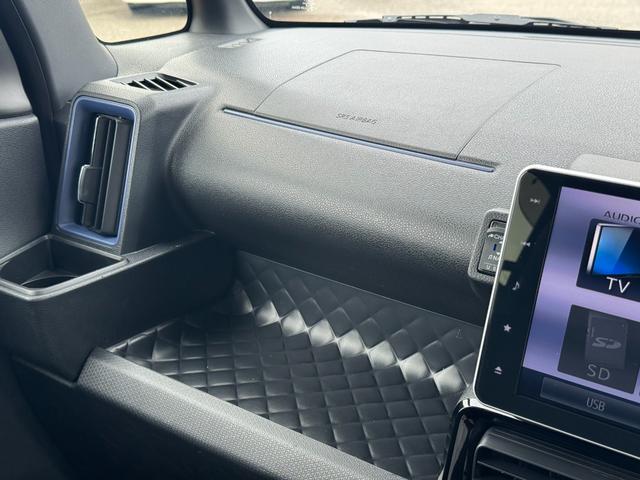 タントカスタムＸスタイルセレクションナビ地デジＴＶ　バックカメラ　Ｂｌｕｅｔｏｏｔｈ　スマートキー　ＥＴＣ　　前後ドライブレコーダー　　両側電動スライドドア　ＬＥＤヘッドライト　衝突軽減ブレーキ　横滑り防止装置　純正アルミホイール（福岡県）の中古車
